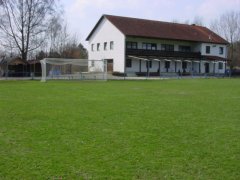 Grossansicht in neuem Fenster: Sportplatz